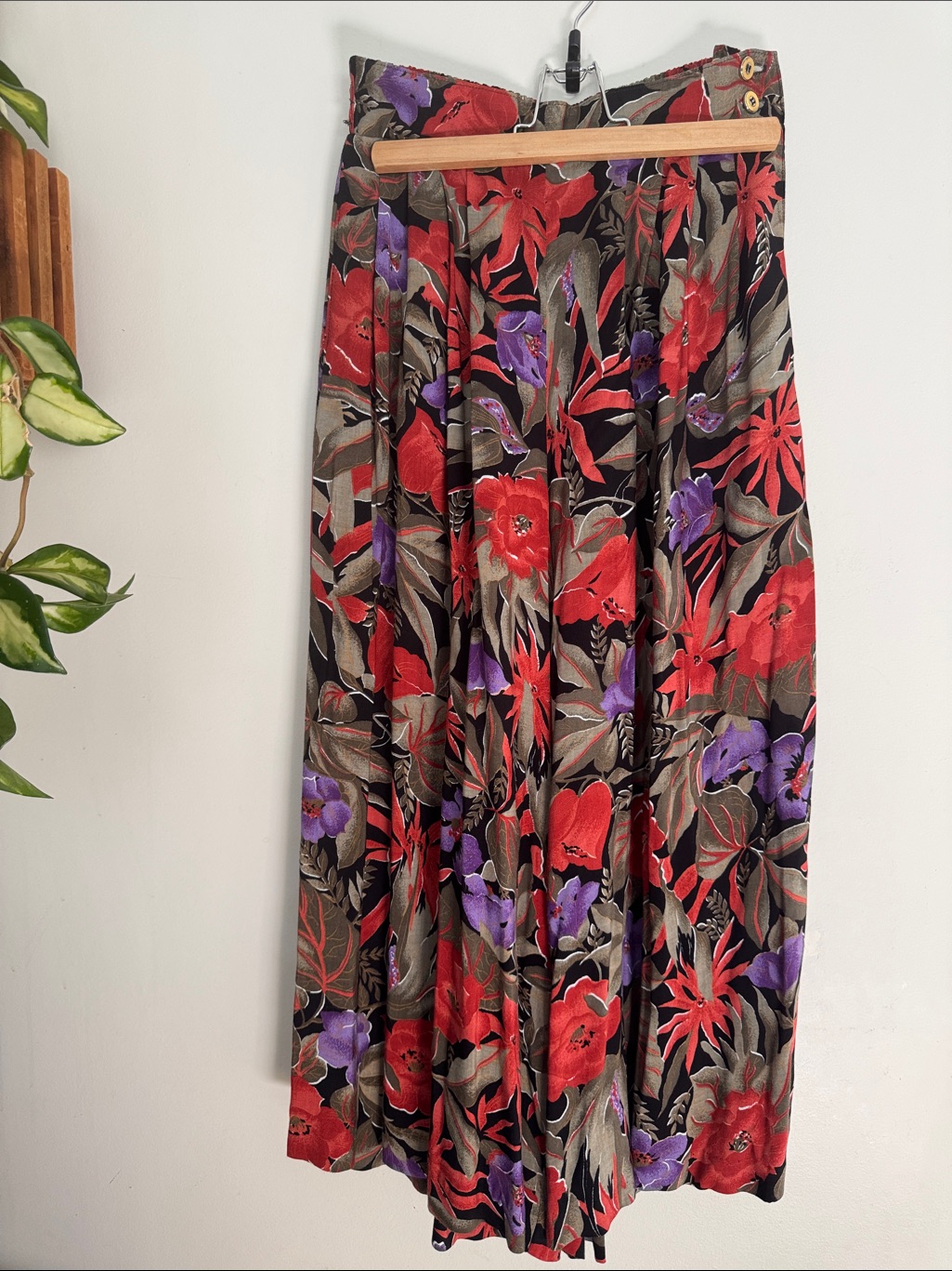 Vintage Wide-Leg Floral Palazzo Pants | Skirt-Look | Boho Statement Print